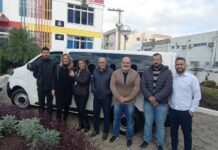 Saúde ganha carro para transporte de pacientes